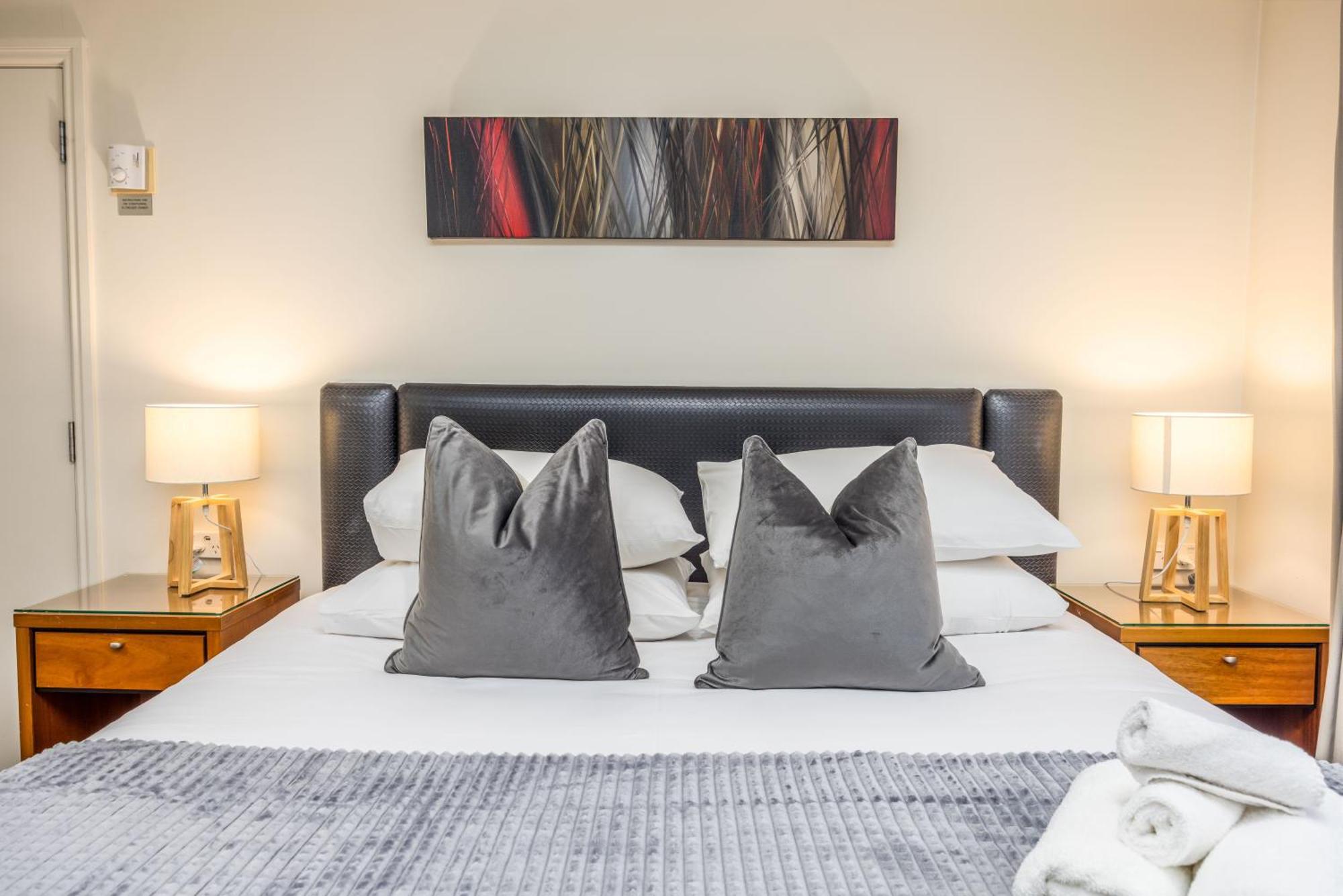 Highrise Studio Apartment W/ Ac, Pool & Gym In Auckland Cbd Ngoại thất bức ảnh